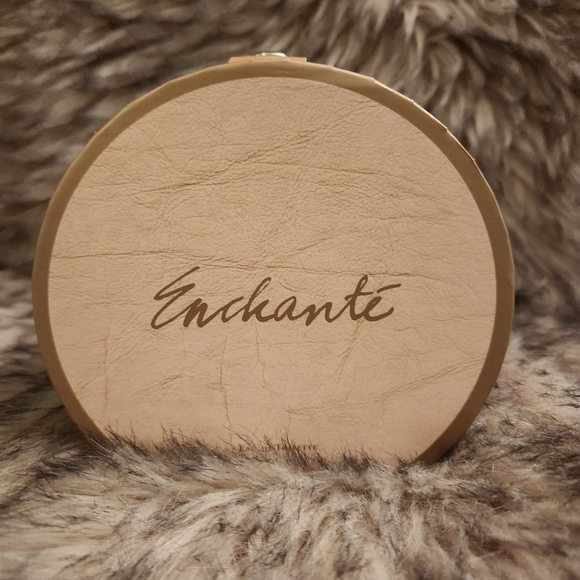 Soft Surroundings Enchanté Eau de Toilette in original box - Picture 6 of 6